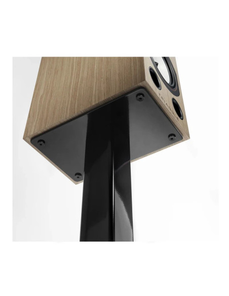 Triangle Stand S05 Wood